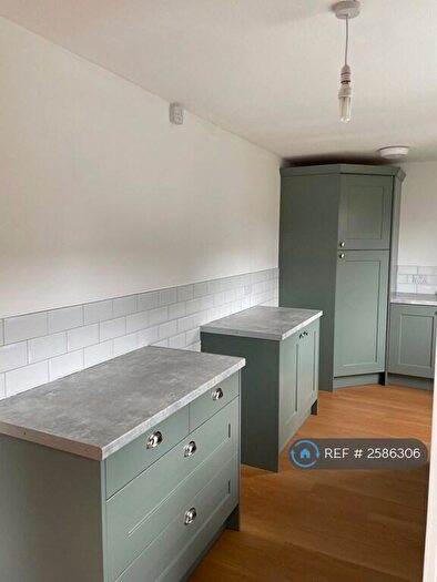 3 Bedroom Terraced House To Rent In Cromwell Road, Grimsby, DN31