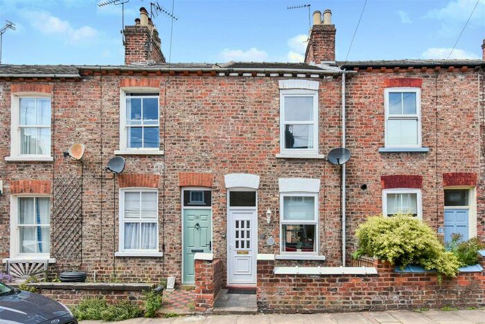 2 Bedroom Terraced House To Rent In Dale Street, York, YO23