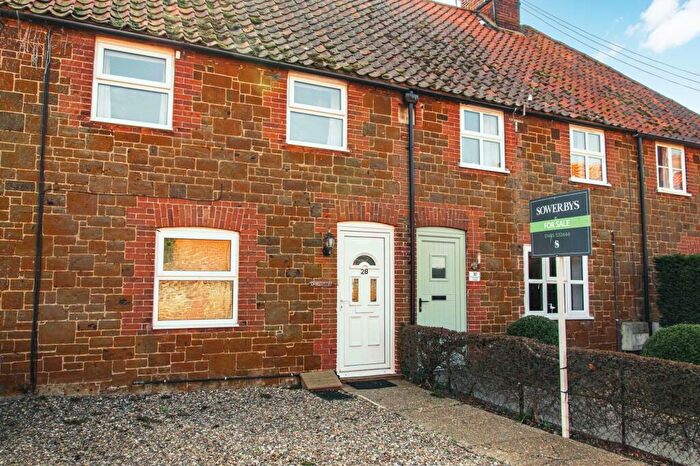 2 Bedroom Cottage For Sale In Heacham, PE31