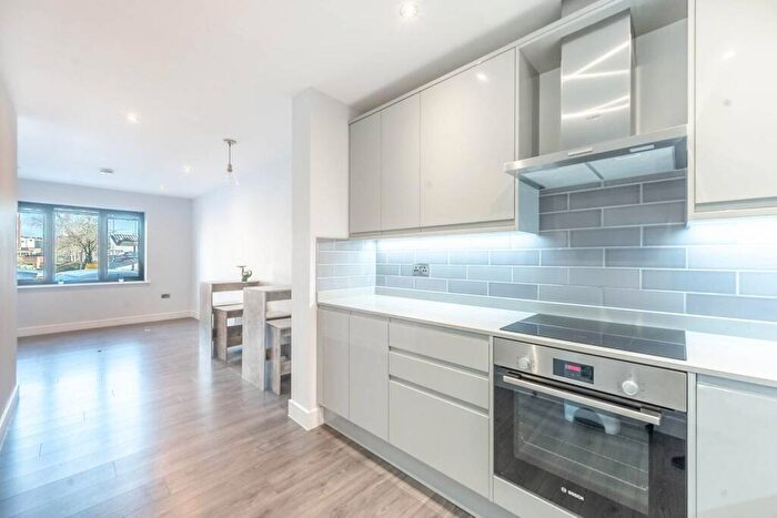 2 Bedroom Flat For Sale In Elm Park, Stanmore, HA7