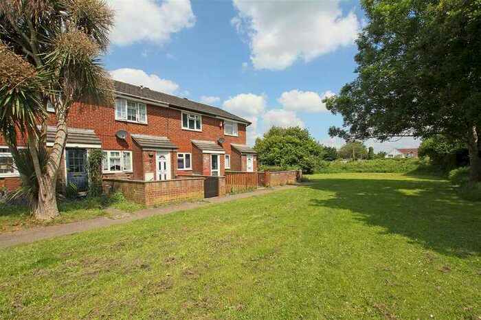 2 Bedroom Property To Rent In Lara Close Bournemouth, BH8