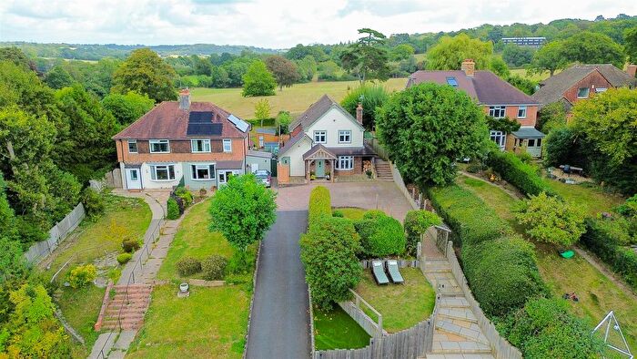 4 Bedroom Detached House For Sale In Chapel Hill, Sedlescombe, TN33