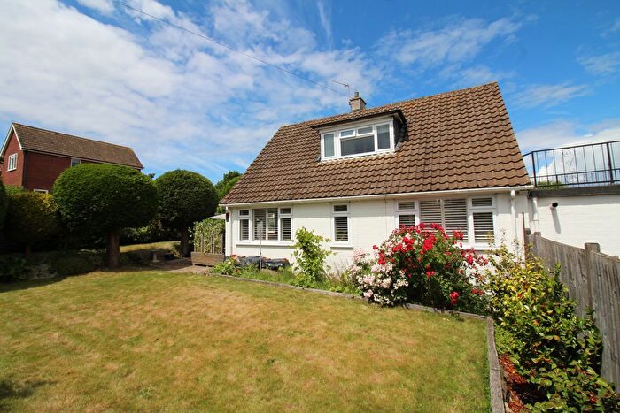 4 Bedroom Detached House For Sale In Rodney Avenue, Tonbridge, TN10
