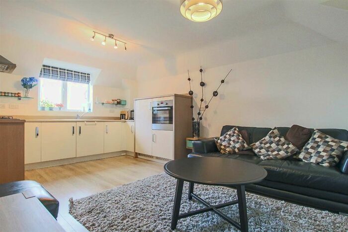 2 Bedroom Flat To Rent In Edward Drive, Clitheroe, BB7