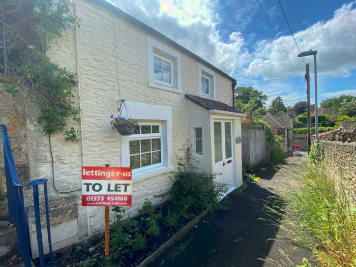 2 Bedroom Cottage To Rent In Warminster Road, Beckington, Nr Frome, BA11