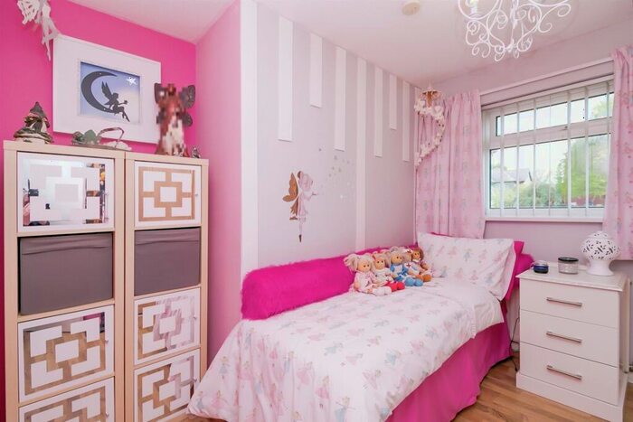 4 Bedroom Detached House For Sale In The Heathers, Barry, CF62