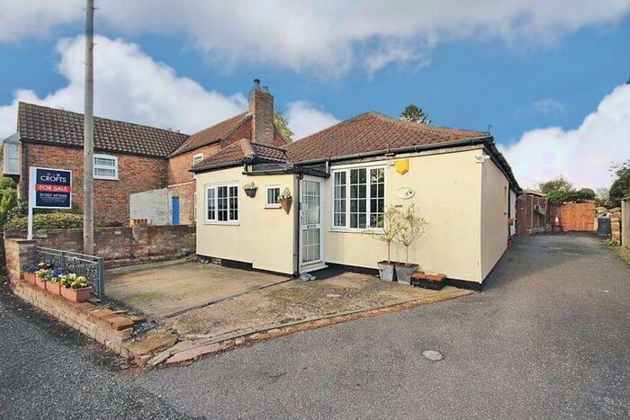 3 Bedroom Detached Bungalow For Sale In Main Road, Little Carlton, LN11