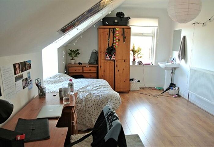 8 Bedroom House To Rent In Burton Road, Manchester, M20