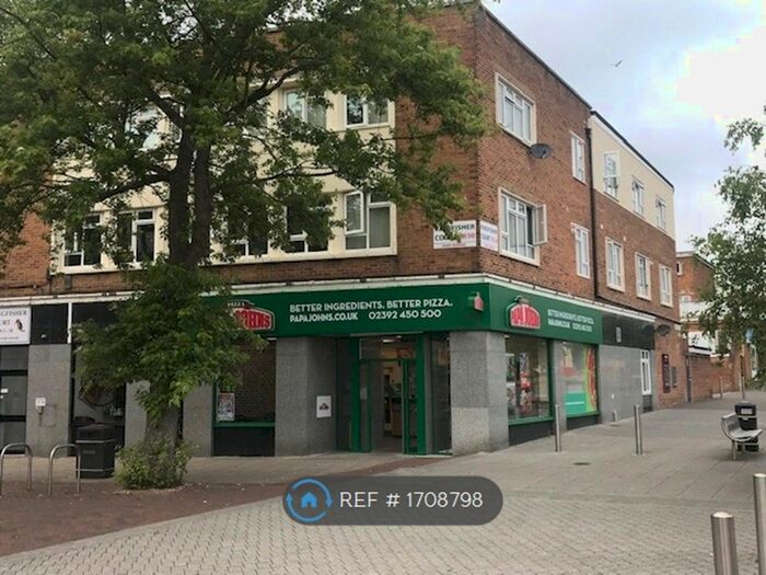 1 Bedroom Flat To Rent In Park Parade, Havant, PO9