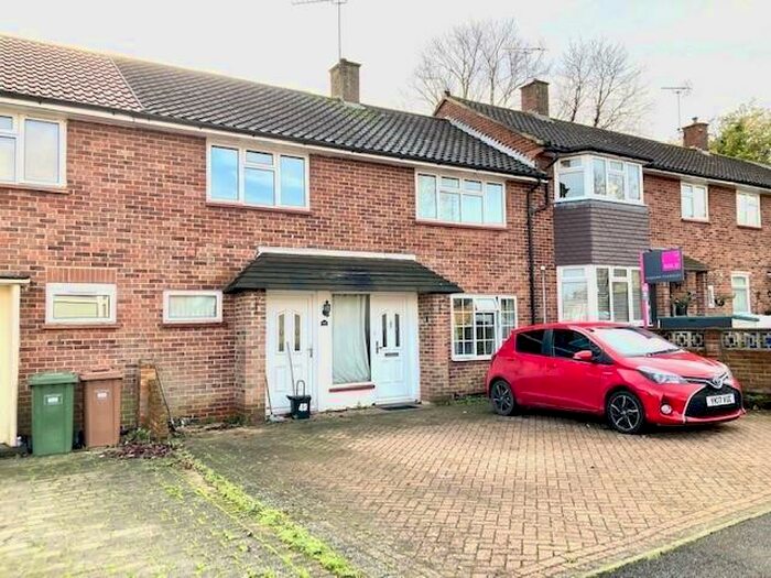 4 Bedroom Terraced House To Rent In Priestwood, Bracknell, RG42