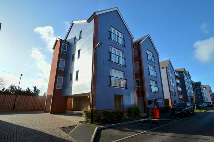 2 Bedroom Apartment To Rent In Chadwick Road, Langley, Berkshire, SL3