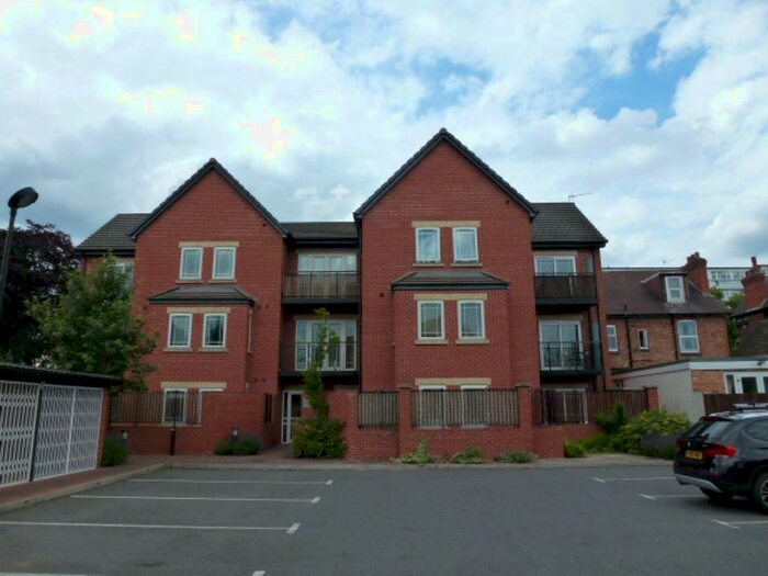 2 Bedroom Flat To Rent In West Point, Bruce Drive, West Bridgford, NG2