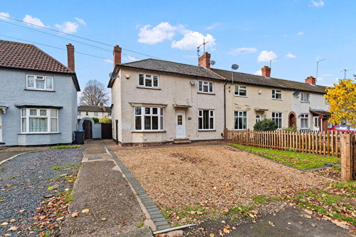 3 Bedroom End Of Terrace House For Sale In Stamford Road, Kettering, NN16