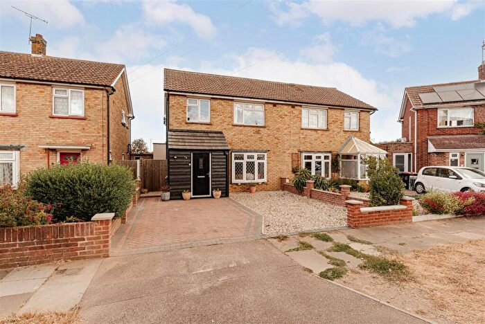 4 Bedroom House For Sale In Coronation Crescent, Margate, CT9