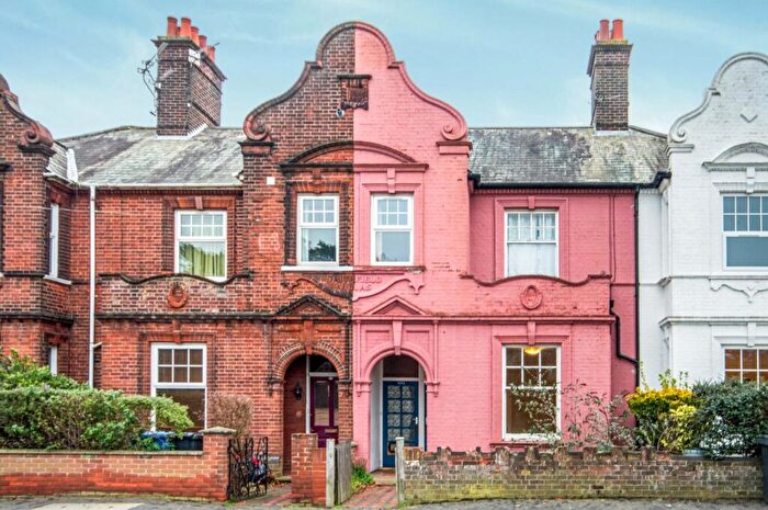 2 Bedroom Apartment To Rent In City Road, Norwich, NR1