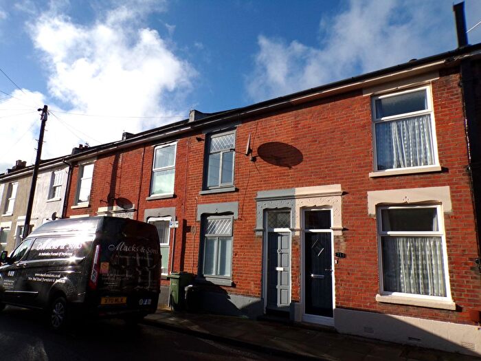 2 Bedroom Terraced House To Rent In Londesborough Road, Southsea, PO4