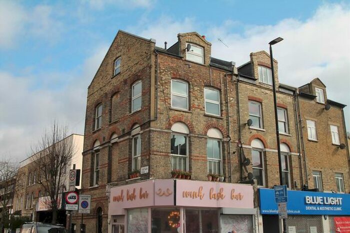 1 Bedroom Flat To Rent In Holloway Road, London, N19