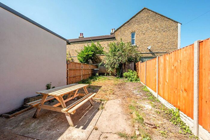 4 Bedroom End Of Terrace House To Rent In Haydons Road, Wimbledon, London, SW19