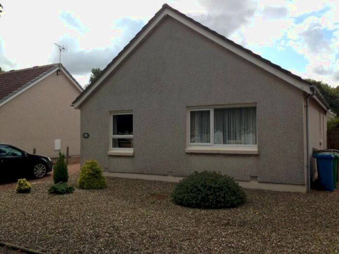 2 Bedroom Bungalow To Rent In Ruthven Place, St Andrews, KY16