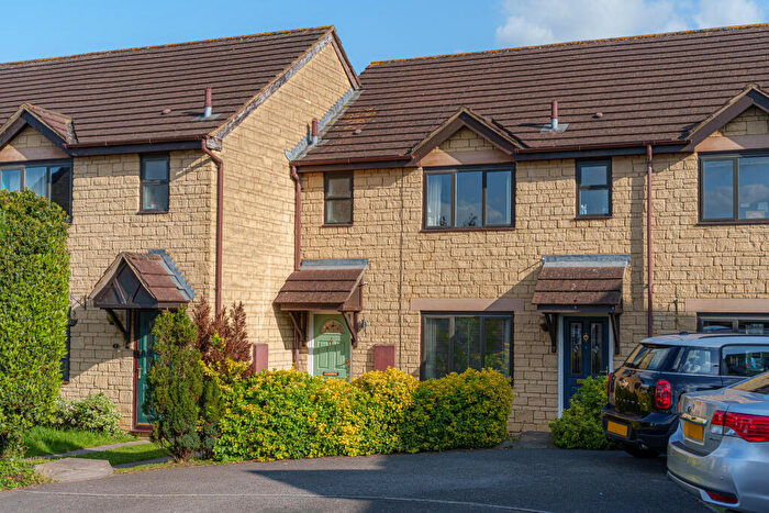 3 Bedroom Terraced House For Sale In Cheverell Close, Trowbridge, BA14