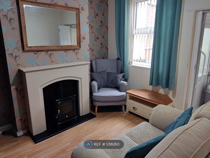 1 Bedroom Flat To Rent In Boughey Street, Stoke-On-Trent, ST4