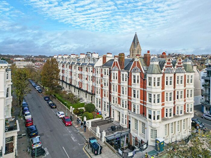 1 Bedroom Flat For Sale In Holland Road, Hove, BN3