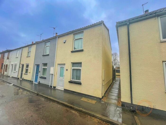 1 Bedroom End Of Terrace House To Rent In Reform Street, Crowland, PE6
