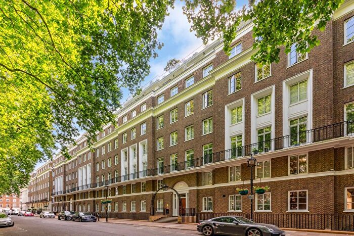 6 Bedroom Flat For Sale In Huge Lateral Apartment - Bryanston Square, Marylebone, W1H