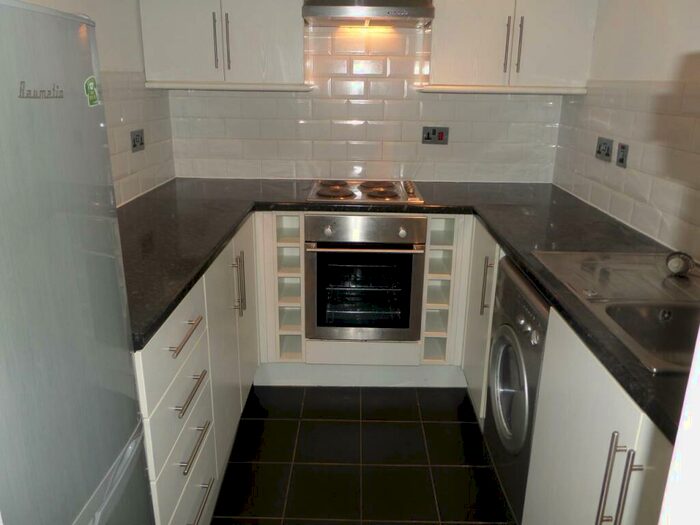 1 Bedroom Flat For Sale In Northville Road, Northville, Bristol, BS7