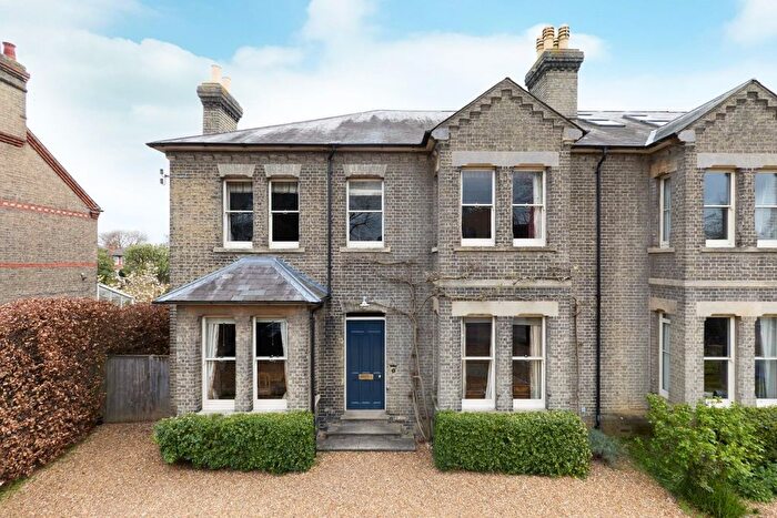6 Bedroom Semi Detached House For Sale In Hills Road, Cambridge, CB2