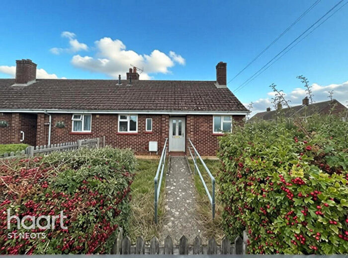 1 Bedroom Bungalow For Sale In Queens Gardens, Eaton Socon, PE19