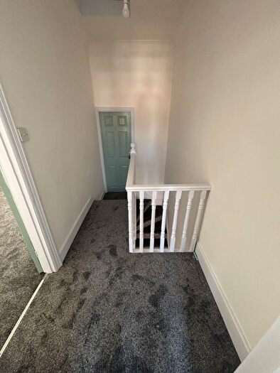 2 Bedroom Terraced House For Sale In Alexandra Road, London, N15
