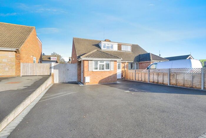 2 Bedroom Semi-Detached House For Sale In Haycroft Walk, Northampton, Northamptonshire, NN2