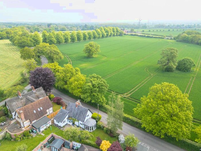 3 Bedroom Detached House For Sale In Hield Cottage Hield Lane, Aston By Budworth, Northwich, CW9