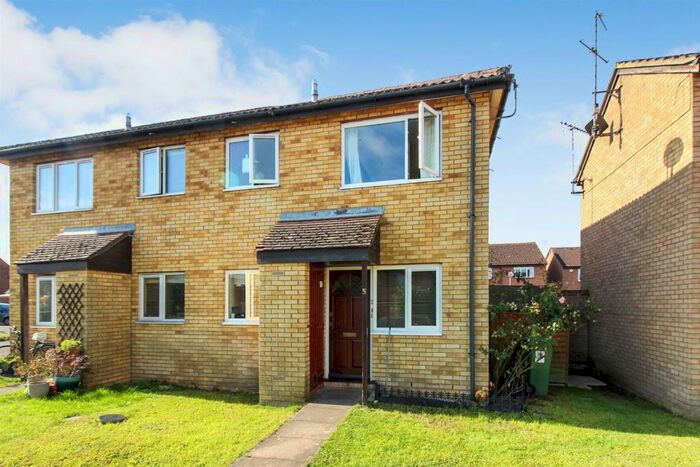 1 Bedroom House To Rent In Enborne Close, Aylesbury, HP21