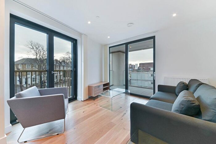 2 Bedroom Flat To Rent In Brick Kiln One, Station Road, Portrait Two, Lewisham, SE13