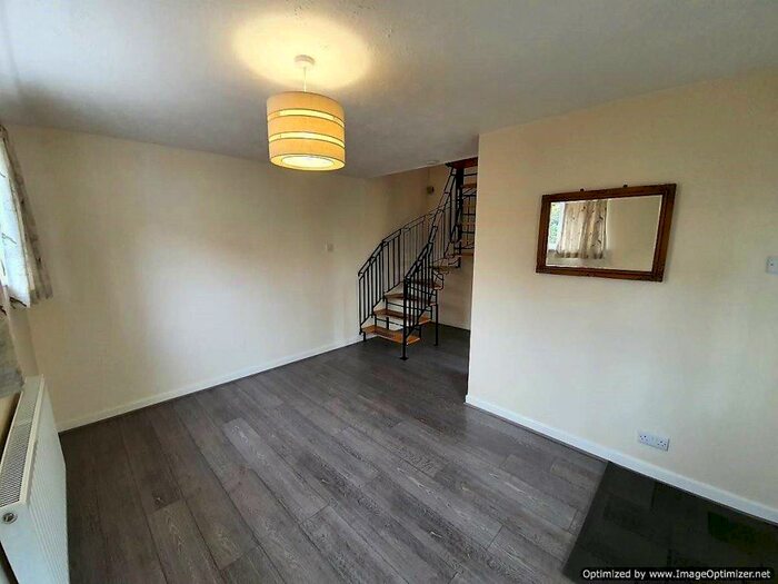 1 Bedroom Semi-Detached House To Rent In Kingsley Drive, Northwich, CW9