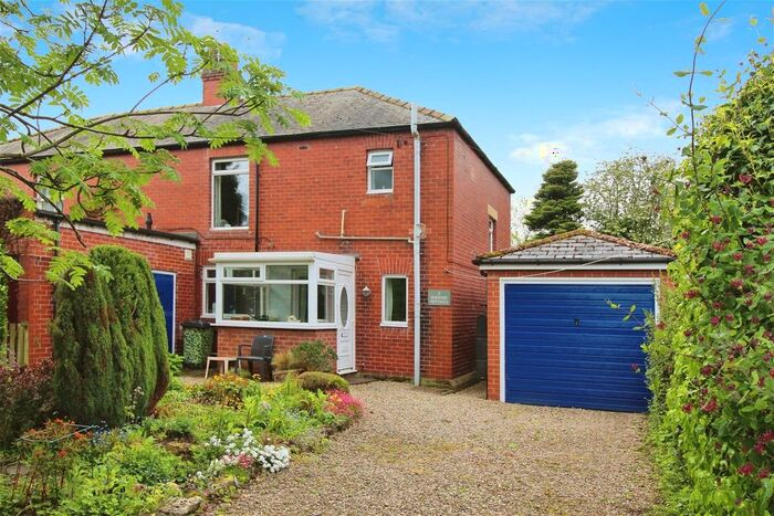 3 Bedroom Semi-Detached House For Sale In Burnside Cottages, Stocksfield, NE43