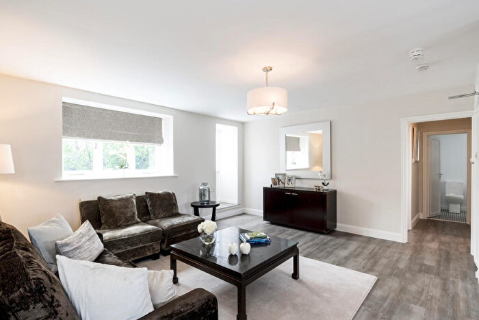 1 Bedroom Flat To Rent In Langland Gardens, Hampstead, NW3