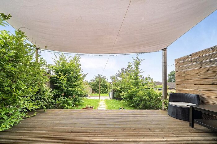 2 Bedroom Terraced House For Sale In Weale Road, London, E4