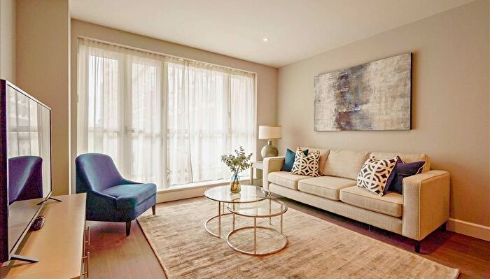1 Bedroom Flat To Rent In Westferry Circus, E14