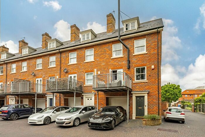 5 Bedroom End Of Terrace House For Sale In Baltic Wharf, Norwich, NR1