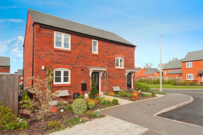 1 Bedroom Flat For Sale In Pear Tree Road, Leamington Spa, CV32