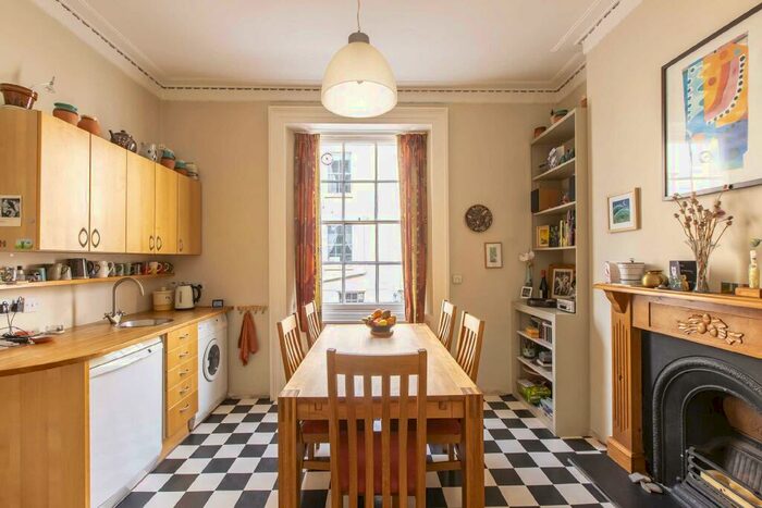 4 Bedroom Town House For Sale In Highbury Villas, Kingsdown, Bristol, BS2