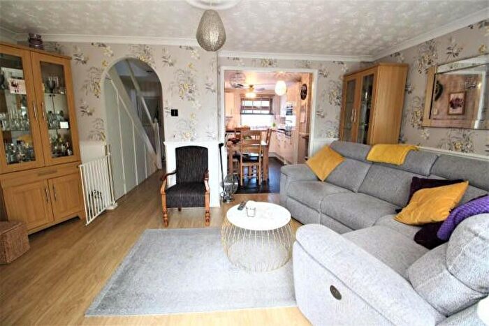 3 Bedroom Terraced House To Rent In Tamarisk Road, South Ockendon, Essex, RM15