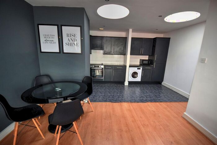 2 Bedroom Flat To Rent In Cornwallis Street, Liverpool, L1
