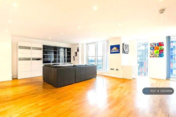 2 Bedroom Flat To Rent In Ability Place, London, E14