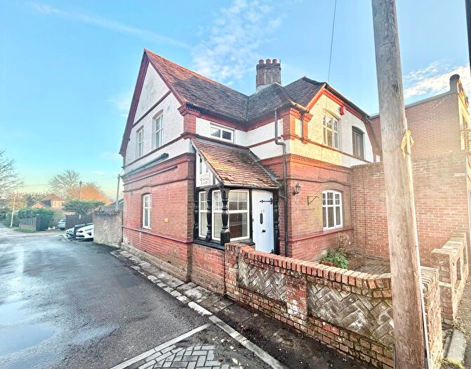 3 Bedroom Property To Rent In London Road, Purbrook, Waterlooville, PO7