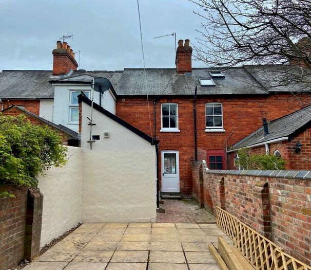 2 Bedroom Terraced House To Rent In Park Road, Henley-On-Thames, Oxfordshire, RG9