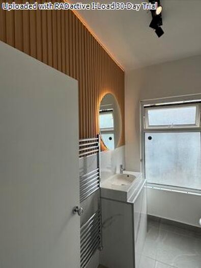 2 Bedroom Flat To Rent In Selwyn Road, London, E13